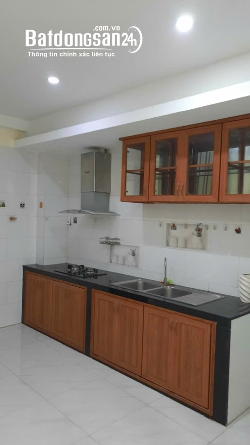 Bán nhà 2 Tầng đường Trần Quang Diệu, P11, Quận 3, 62m2 giá 10 tỷ