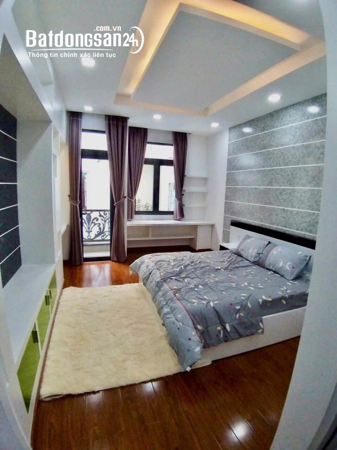 Bán nhà Đường Hoàng Hoa Thám, Quận Phú Nhuận