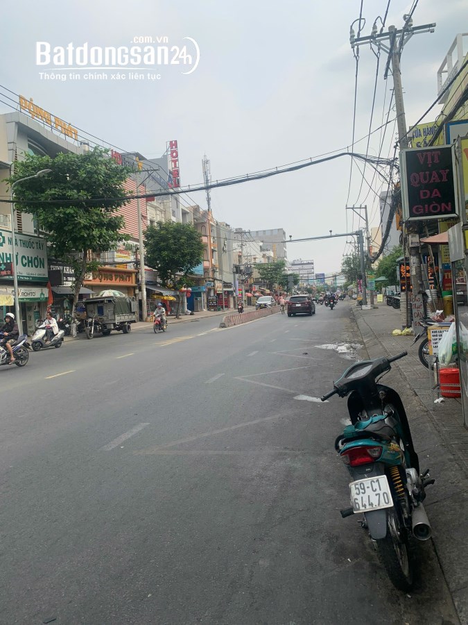 Bán nhà mặt tiền Đường Huỳnh Tấn Phát, Phường Tân Phú, Quận 7