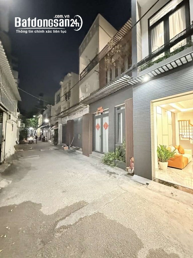 Bán nhà hẻm ô tô, Đường Trần Thị Trọng, Phường 15, Quận Tân Bình, 40m2, 6.15 tỷ