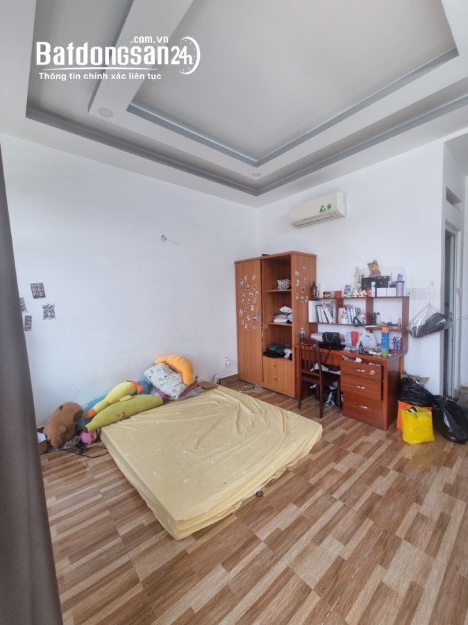 Bán nhà 84m² 4 tầng, 5PN, 4WC, Linh Trung, Thủ Đức - 8.2 tỷ