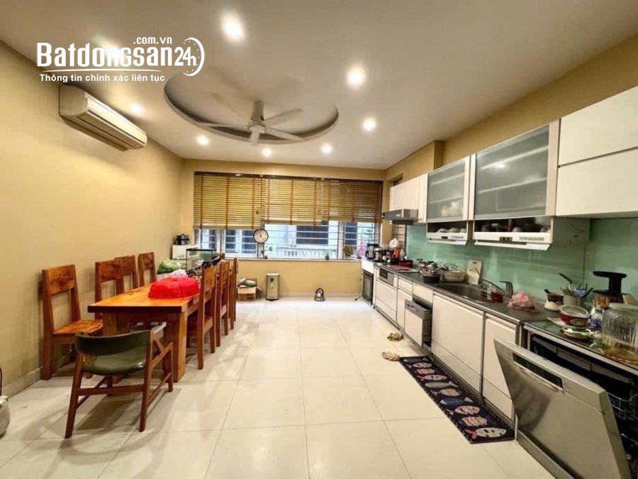 "Bán nhà phố Nguyễn Viết Xuân, Thanh Xuân 80m, 6t, mt 5.2m. Giá: 30 tỷ