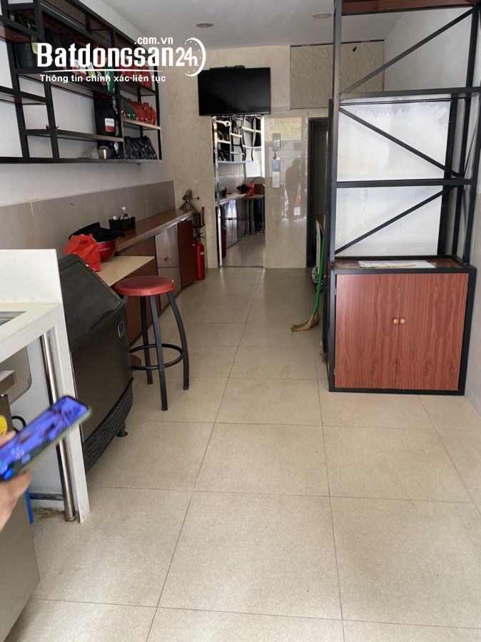 Bán nhà Đường 3/2, Phường 6, Quận 11