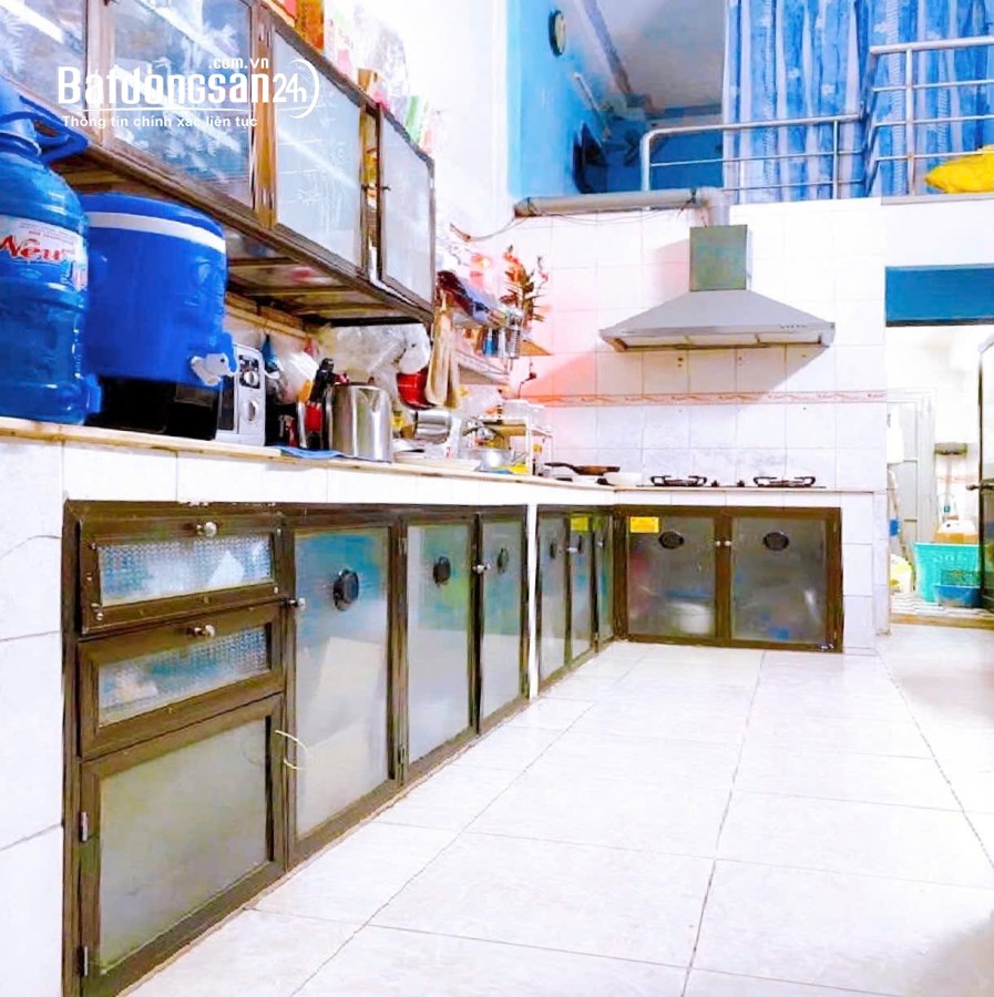 Bán nhà QUẬN 1, Cô Bắc, 2 mặt hẻm, 3 x 22 m, Giá 10.35 tỷ