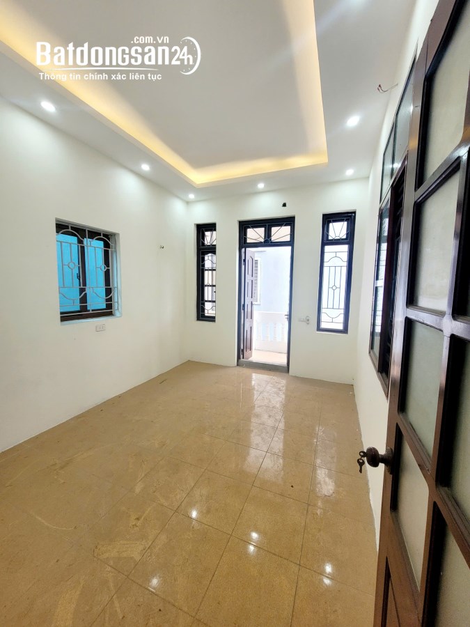 Bán Nhà 3 tầng, 30m², 3PN, 2WC, Tả Thanh Oai - Thanh Trì - 3.65 tỷ