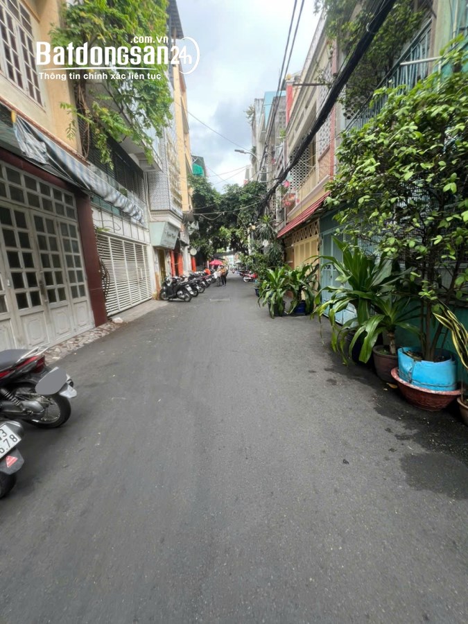 Chính chủ cần bán gấp nhà đường 3/2, Phường 11, Quận 10, TP.HCM.
