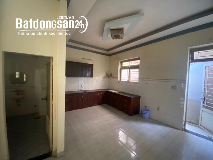 Bán nhà đường xe hơi thông tại Bình Hưng Hoà Bình Tân Dt 62m2 giá 5,3tỷ TL mạnh