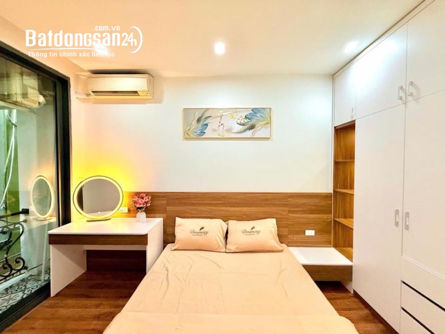 "Bán nhà ngõ Gốc Đề - Minh Khai, Hai Bà Trưng 36m, 5 tầng. Giá: 7.6 tỷ