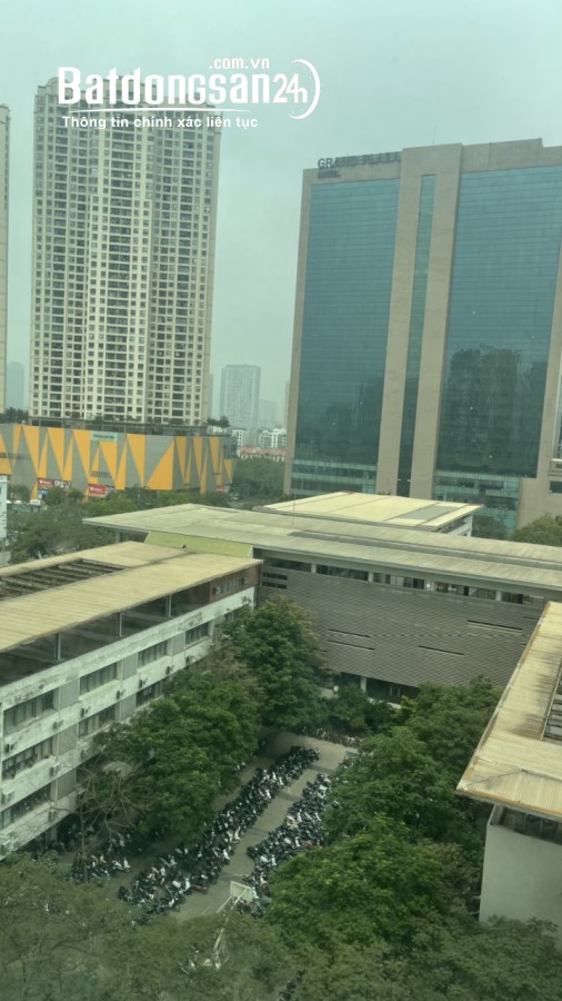 Đổi sang căn rộng hơn nên cần bán căn 2PN + 1 chung cư Mandarin Garden, Cầu Giấy