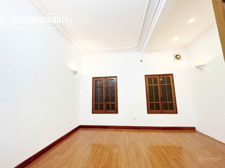 Bán nhà riêng phân lô tại Xuân La, Tây Hồ, Hà Nội, mặt tiền 5m, ô tô