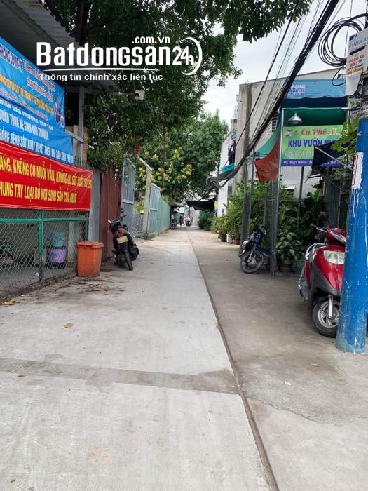 Nhà bán hẽm xe hơi Lê Đình Cẩn 65m2 2 lầu. Giá bán 5ty TL