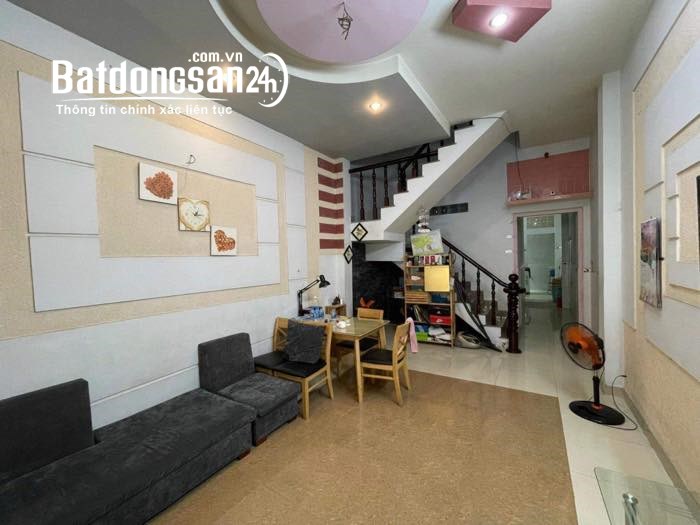 Nhà bán hẽm xe hơi Lê Đình Cẩn 65m2 2 lầu. Giá bán 5ty TL