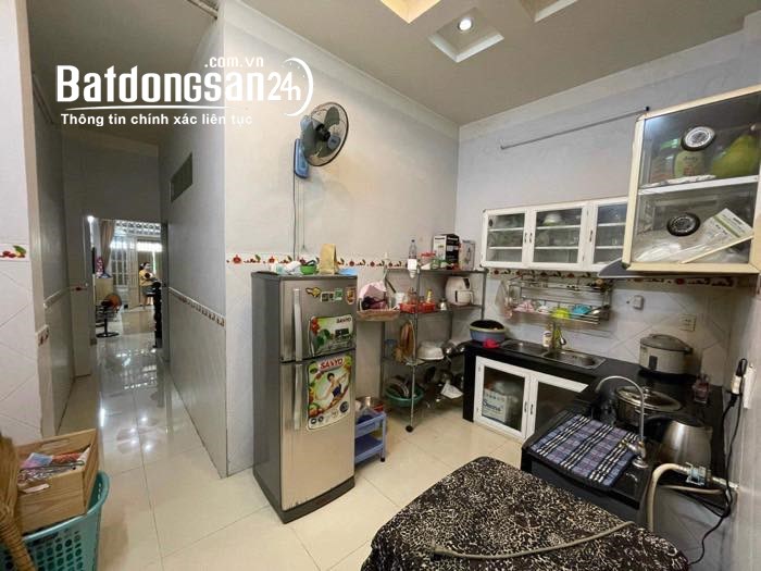 Nhà bán hẽm xe hơi Lê Đình Cẩn 65m2 2 lầu. Giá bán 5ty TL