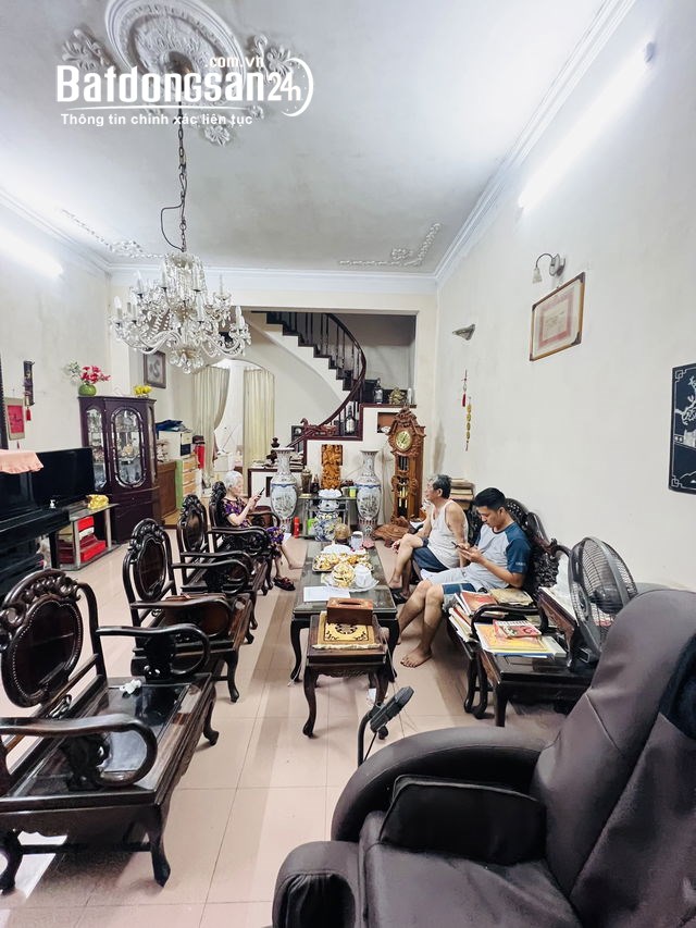 Bán nhà Ngõ 5,Đường Hoàng Quốc Việt, Phường Nghĩa Đô, Quận Cầu Giấy