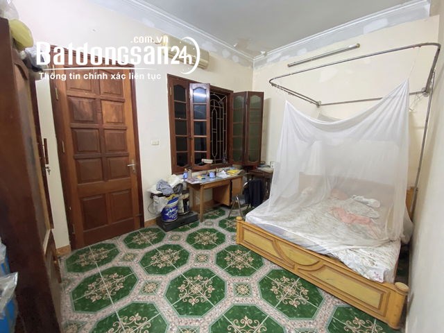 Bán nhà Ngõ 5,Đường Hoàng Quốc Việt, Phường Nghĩa Đô, Quận Cầu Giấy