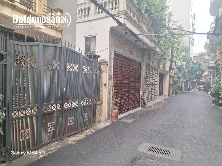 "Bán nhà phố Nguyễn Viết Xuân, Thanh Xuân 80m, 4 tầng, mt 4.6m. Giá: 25.8 tỷ