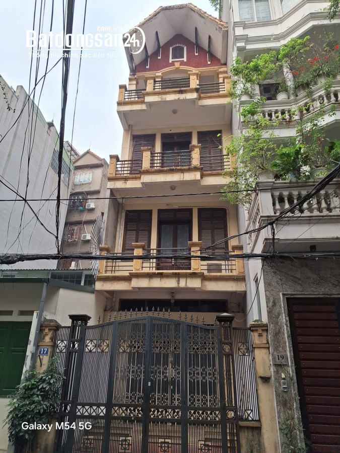 "Bán nhà phố Nguyễn Viết Xuân, Thanh Xuân 80m, 4 tầng, mt 4.6m. Giá: 25.8 tỷ