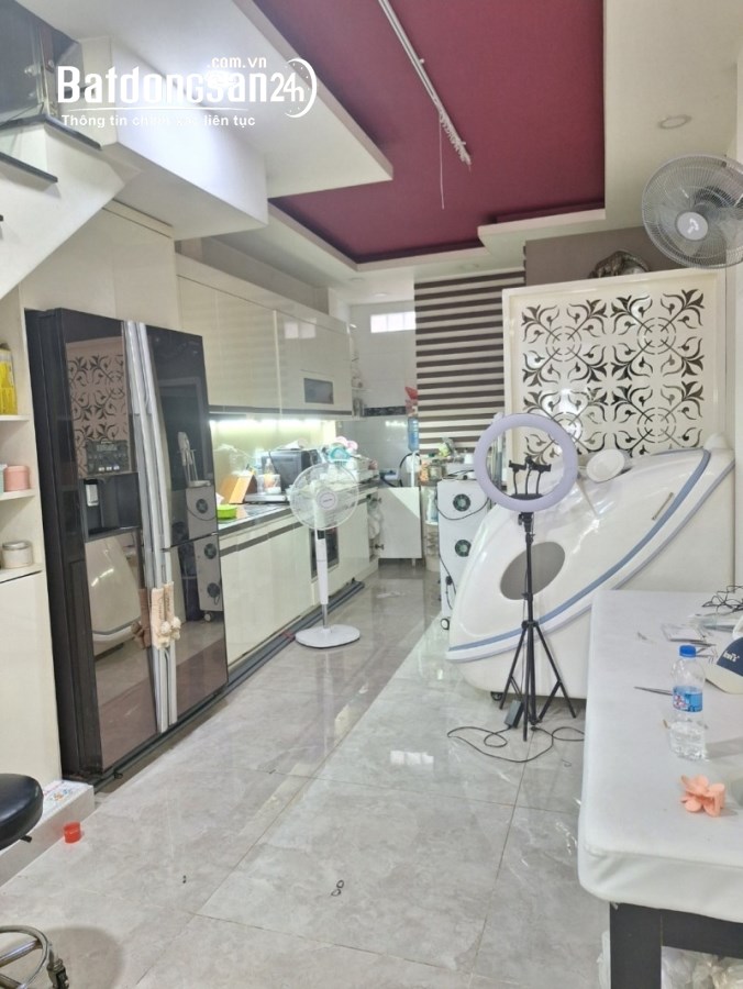 Bán nhà mặt tiền Đường Tự Do, Phường Hiệp Phú, TP Thủ Đức (Quận 9), 90m², 3 tầng, 9.1 tỷ