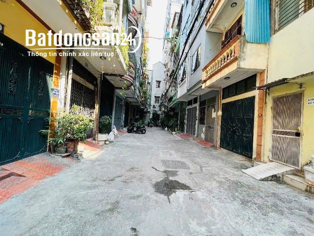 Bán nhà mặt tiền Phố Nghĩa Tân, Phường Nghĩa Tân, Quận Cầu Giấy