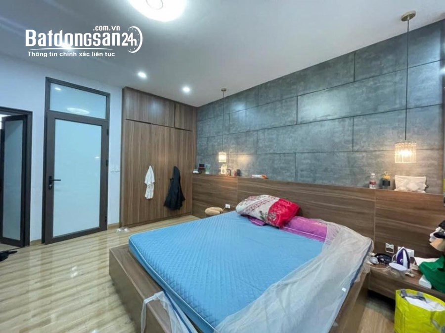 "Bán nhà phố Trần Khát Chân, Hai Bà Trưng 40m, 4 tầng. Giá: 12 tỷ
