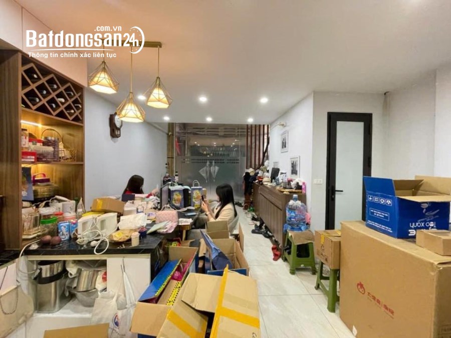 "Bán nhà phố Trần Khát Chân, Hai Bà Trưng 40m, 4 tầng. Giá: 12 tỷ