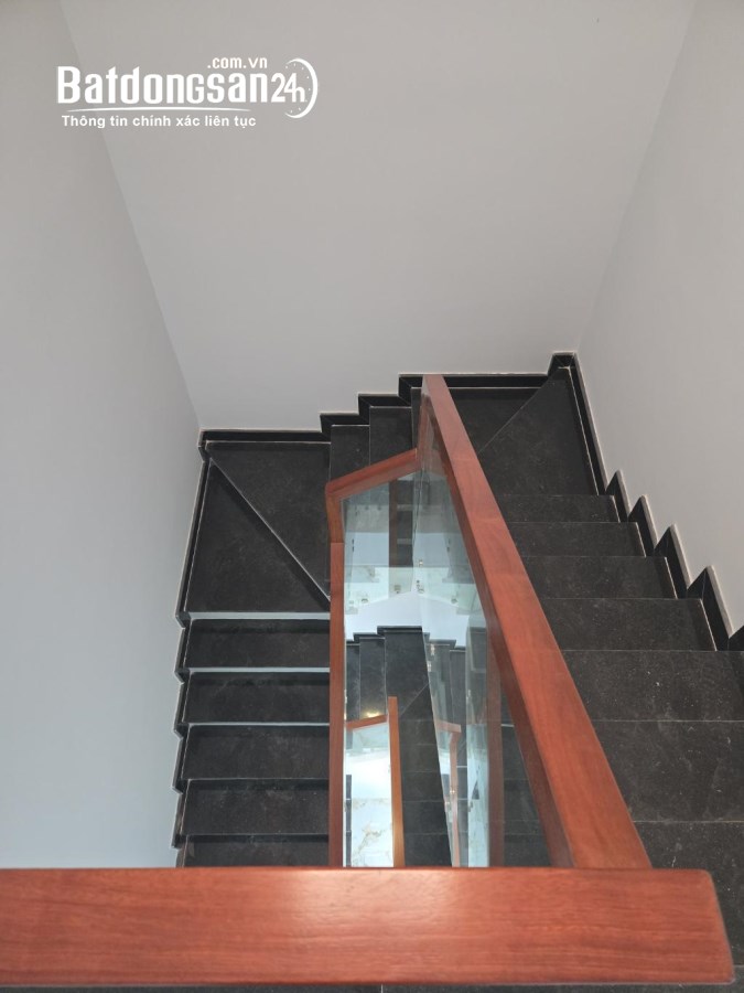 Bán nhà Đường Phước Thiện, Phường Long Trường, TP Thủ Đức (Quận 9), Gần Vinhomes