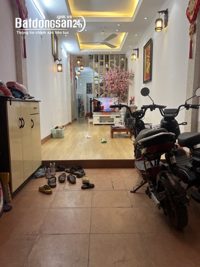 Chủ cần bán gấp nhà khu vực Minh Khai, Phường Minh Khai, Quận Hai Bà Trưng