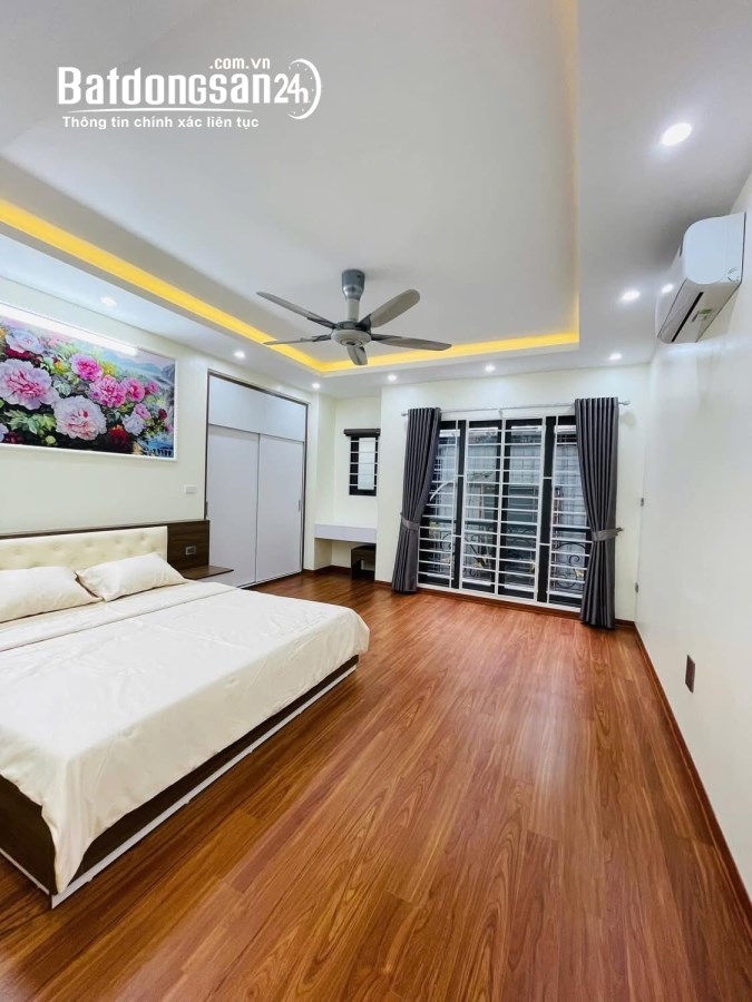 "Bán nhà phố Minh Khai, Hoàng Mai 44m, 5 tầng. Giá: 8.1 tỷ