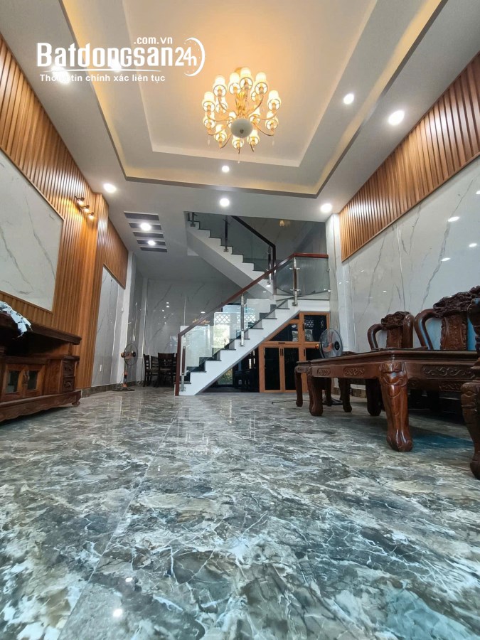 Bán nhà mặt tiền Đường 15, Phường Long Trường, TP Thủ Đức (Quận 9)