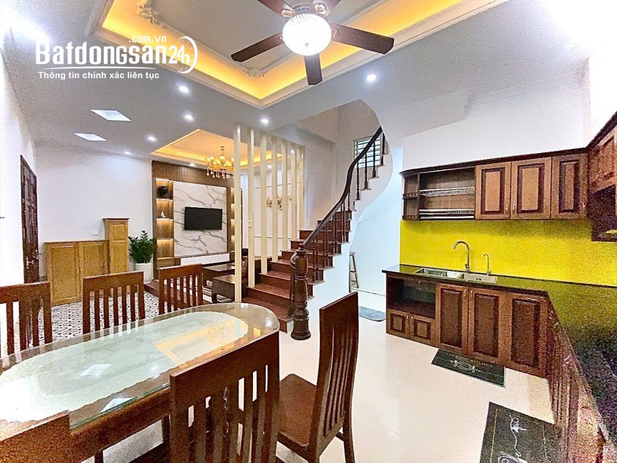 BÁN NHÀ MẶT NGÕ 163 ĐẠI MỖ, Nam Từ Liêm, 52M2 – NHÀ ĐẸP – Ô TÔ ĐỖ CỬA – CHỈ  9.7 TỶ