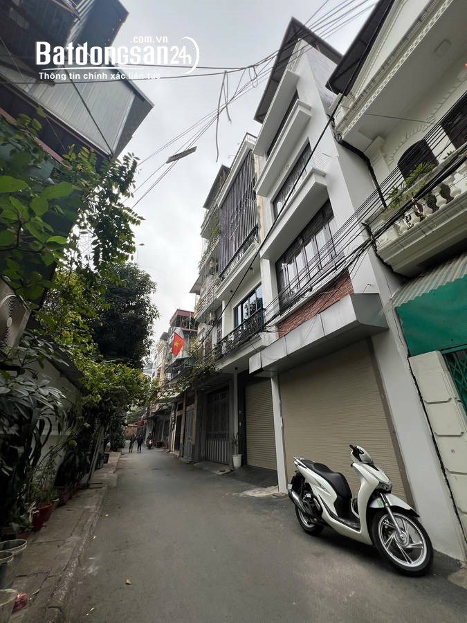 Bán nhà 60m x 5T, 17T đường 800A Nghĩa Đô, Cầu Giấy, Hà Nội.