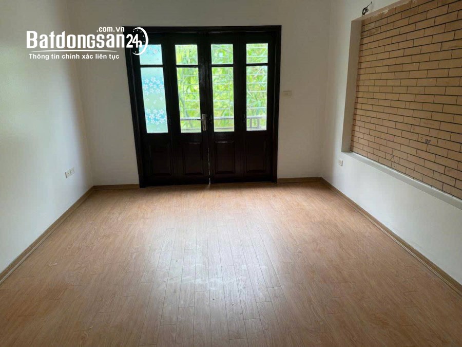 Bán nhà 60m x 5T, 17T đường 800A Nghĩa Đô, Cầu Giấy, Hà Nội.