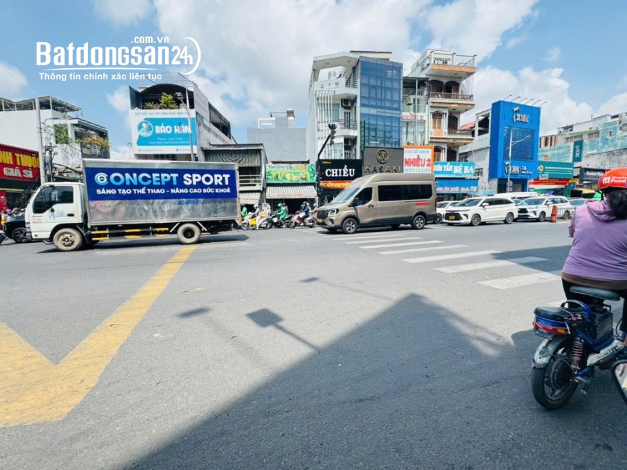 HIẾM!! MT Kinh Doanh Đỉnh Cao Dương Bá Trạc, Quận 8, Ngang Khủng 4,8m 79m2 Chỉ 15,9 Tỷ TL