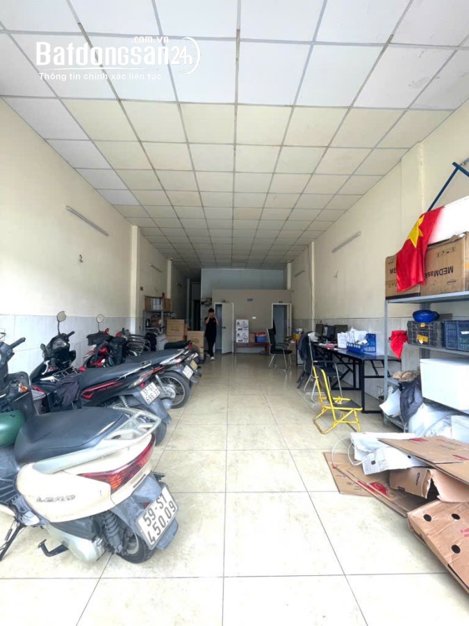 Bán nhà mặt tiền Đường Phạm Văn Bạch, Phường 15, Quận Tân Bình