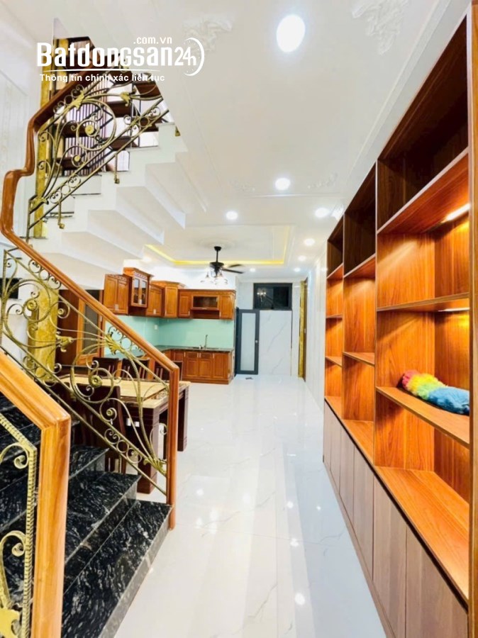 Bán nhà mặt phố Trường Thọ, Thủ Đức, 60m², 8.4 tỷ, 5 tầng