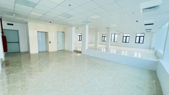 Bán nhà mặt tiền Đường Hoàng Quốc Việt, Phường Nghĩa Tân, Quận Cầu Giấy
