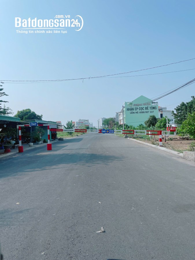 Bình Chánh bán gấp lô đất nhà phố 6x18 nên A2 ngay sát Tạ Quang Bửu KDC 13A 