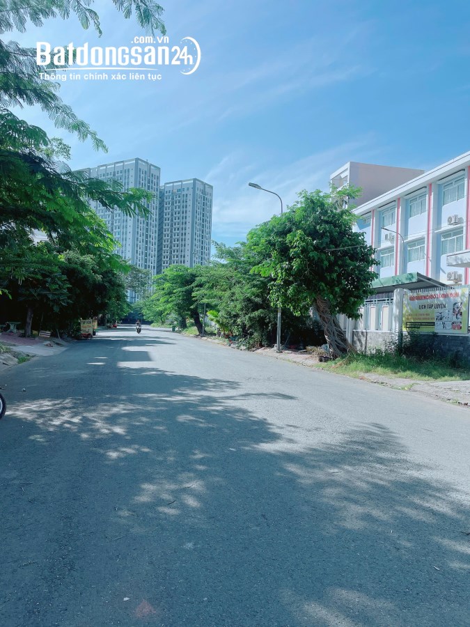 Trả nợ Ngân hàng cần bán Đất nền 13E 100m2 giá 4 Tỷ 7 bao móng xây dựng ngay