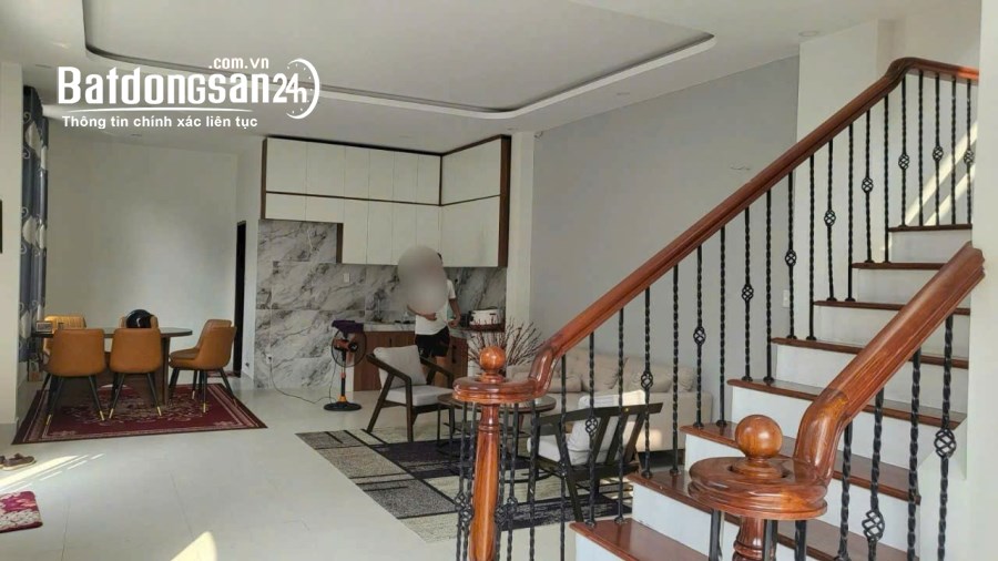 Sỡ hữu ngay nhà đẹp 2 mặt tiền sát đường Lê Đại Hành, Q.Cẩm Lệ, TP. Đà Nẵng 
