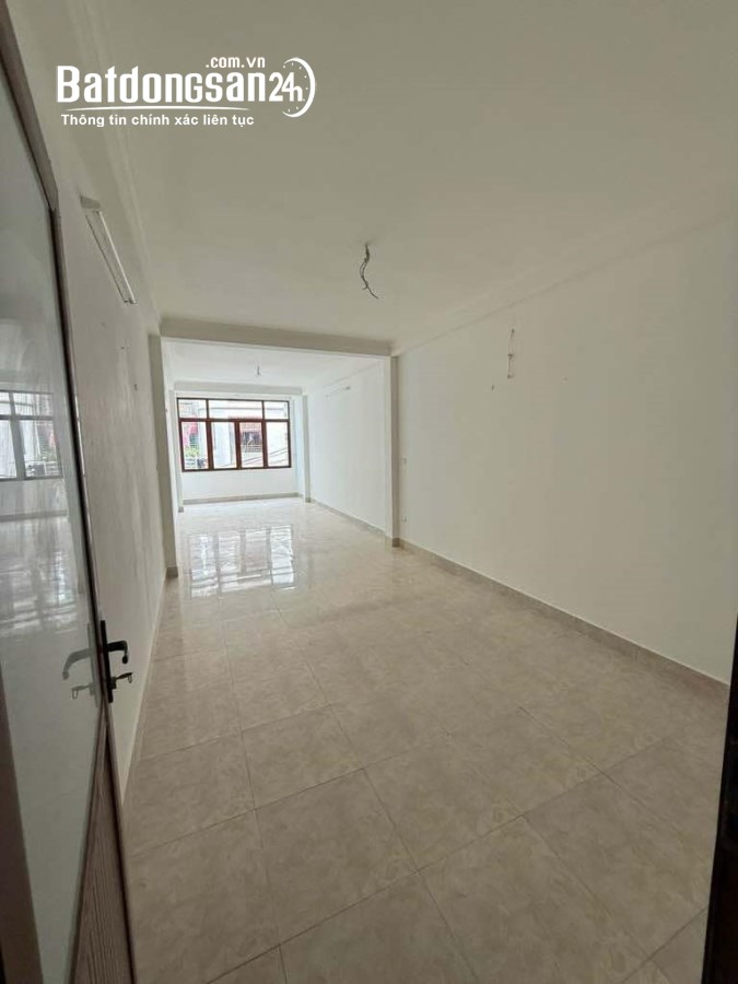 [ DUY NHẤT] Bán nhà Văn Hội dân xây 5 tầng chắc chắn 52m2, ô tô, kinh doanh, 8.8 tỷ
