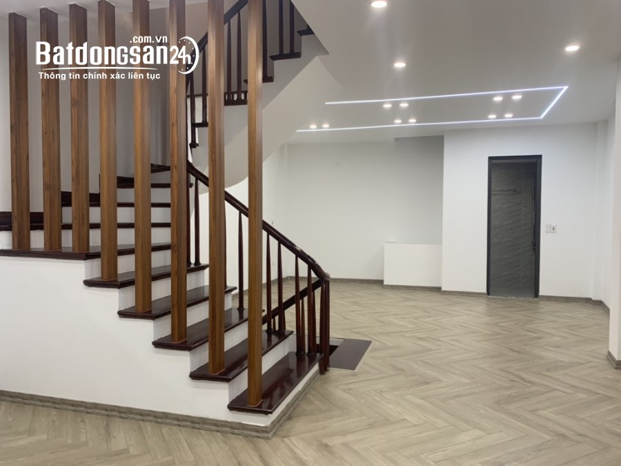 Bán nhà 183 Hoàng Văn Thái, Phố Quan Nhân, Quận Thanh Xuân