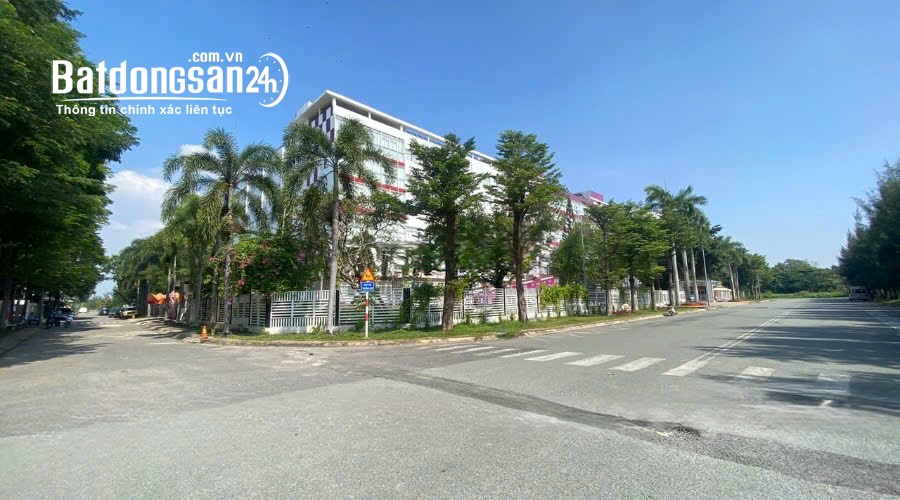Bán gấp lô J khu 13C Greenlife vị trí đẹp gần trường học 85m2 giá 5 Tỷ 2 bao sang tên