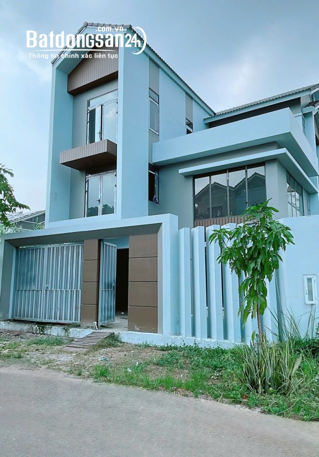 Cần vốn KD Tôi cần bán gấp căn Biệt Thự 242m2 sổ hồng ở KDC 13E Intresco view ven hồ