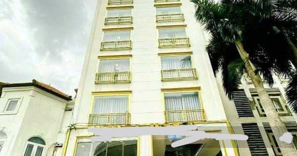 Bán nhà mặt tiền Đường Hoàng Việt, Phường 4, Quận Tân Bình