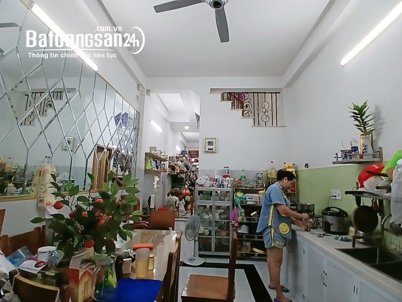 Bán nhà Đường 311, Phường Hiệp Phú, TP Thủ Đức (Quận 9)
