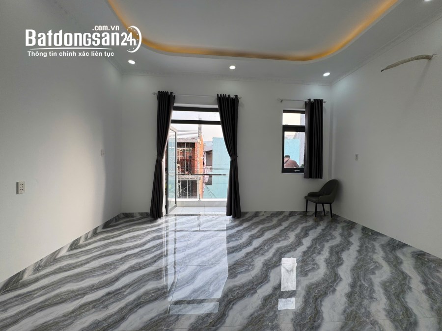 Bán nhà khu Đường ĐT 826, Thị trấn Cần Đước, Huyện Cần Đước