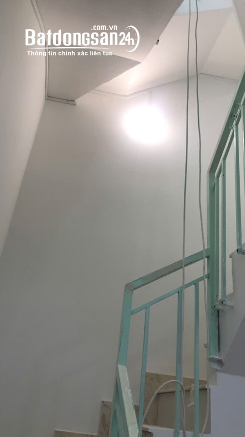 Cho thuê nhà đường Vĩnh Viễn, P5, Quận 10, nhà 4T 4PN 4WC giá 16tr