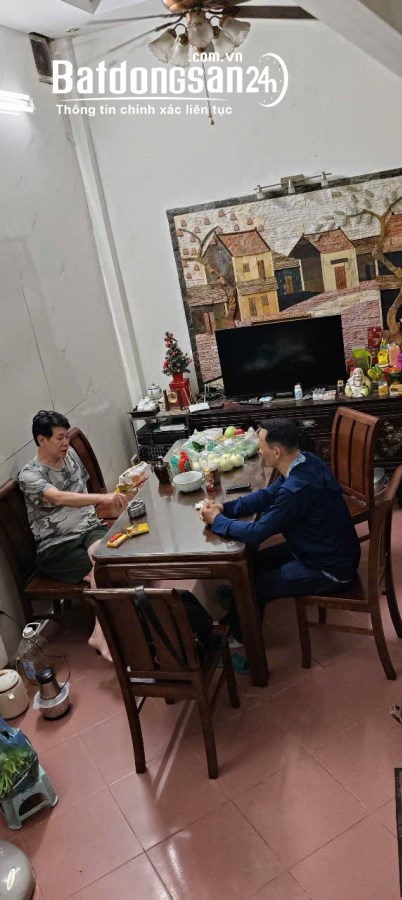 PHÂN LÔ, NGÕ OTO,KINH DOANH ĐỈNH, YÊN LẠC, HAI BÀ TRƯNG. DT 39/42M2 