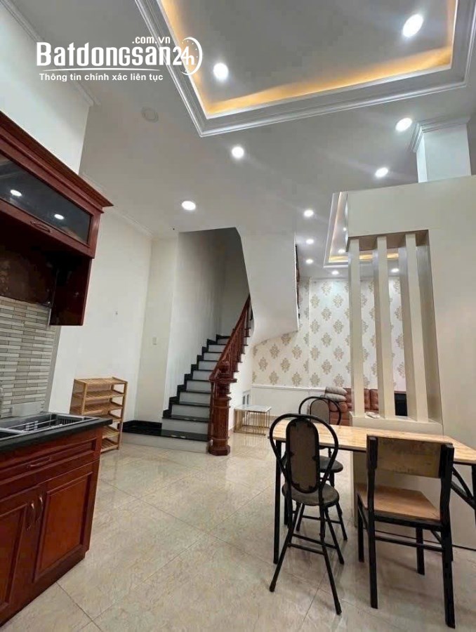 Bán nhà 50m2, 3 tầng, 4PN, 3WC, Đường số 9, Trường Thọ, Thủ Đức - 6.8 tỷ