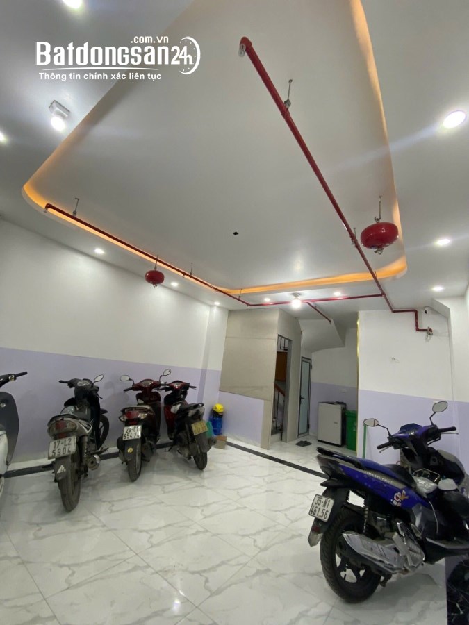 "Bán nhà phố Giáp Bát, Hoàng Mai 36m, 6 tầng. Giá: 8.8 tỷ